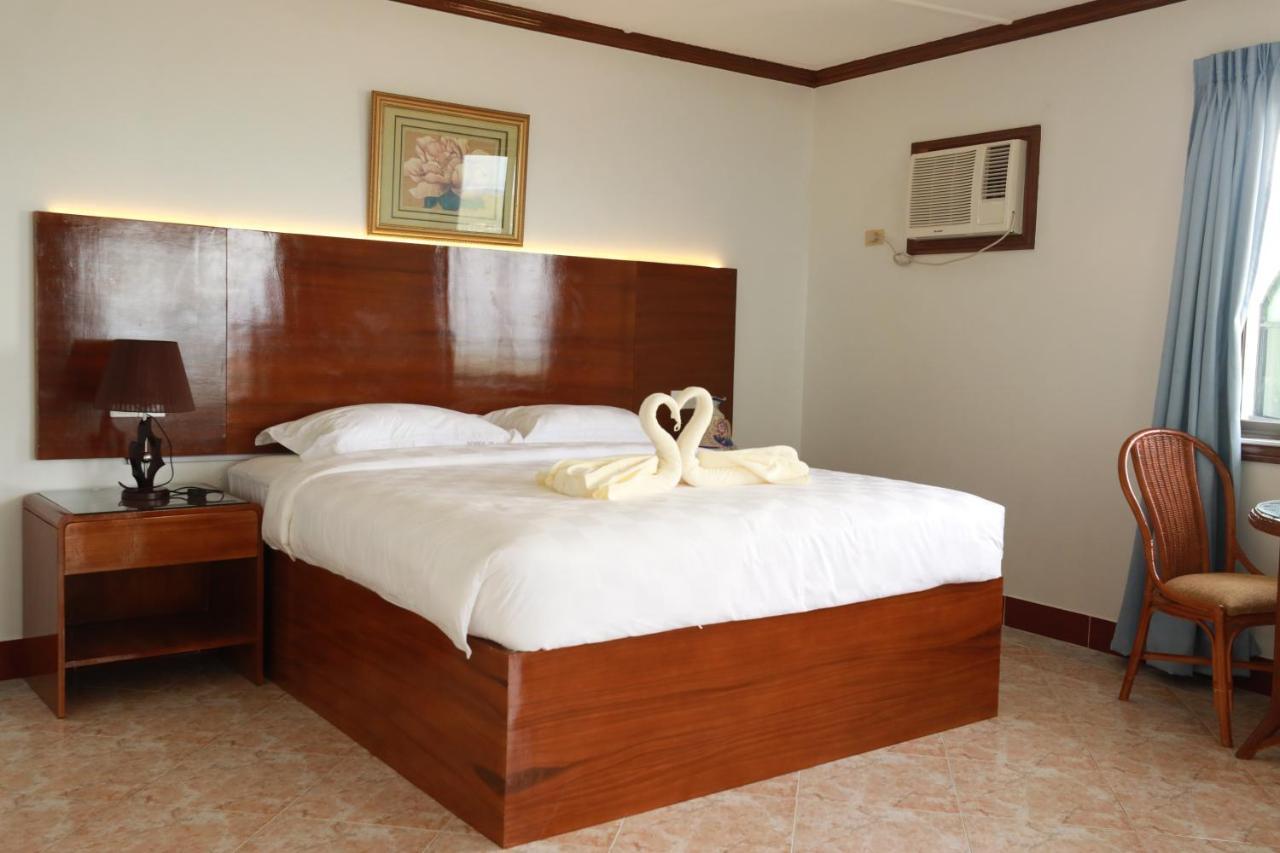 Bohol Plaza Mountain Resort And Restaurant 다우이스 외부 사진