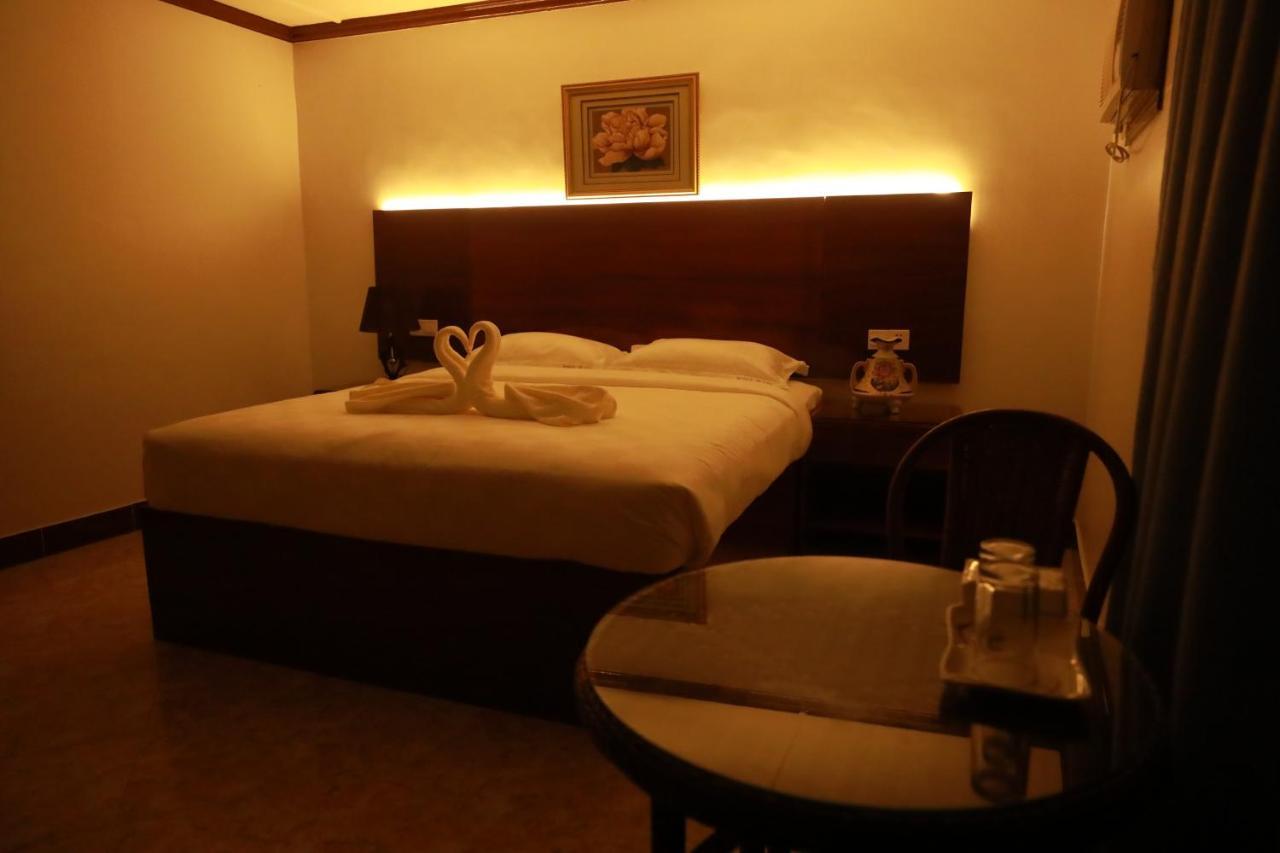Bohol Plaza Mountain Resort And Restaurant 다우이스 외부 사진