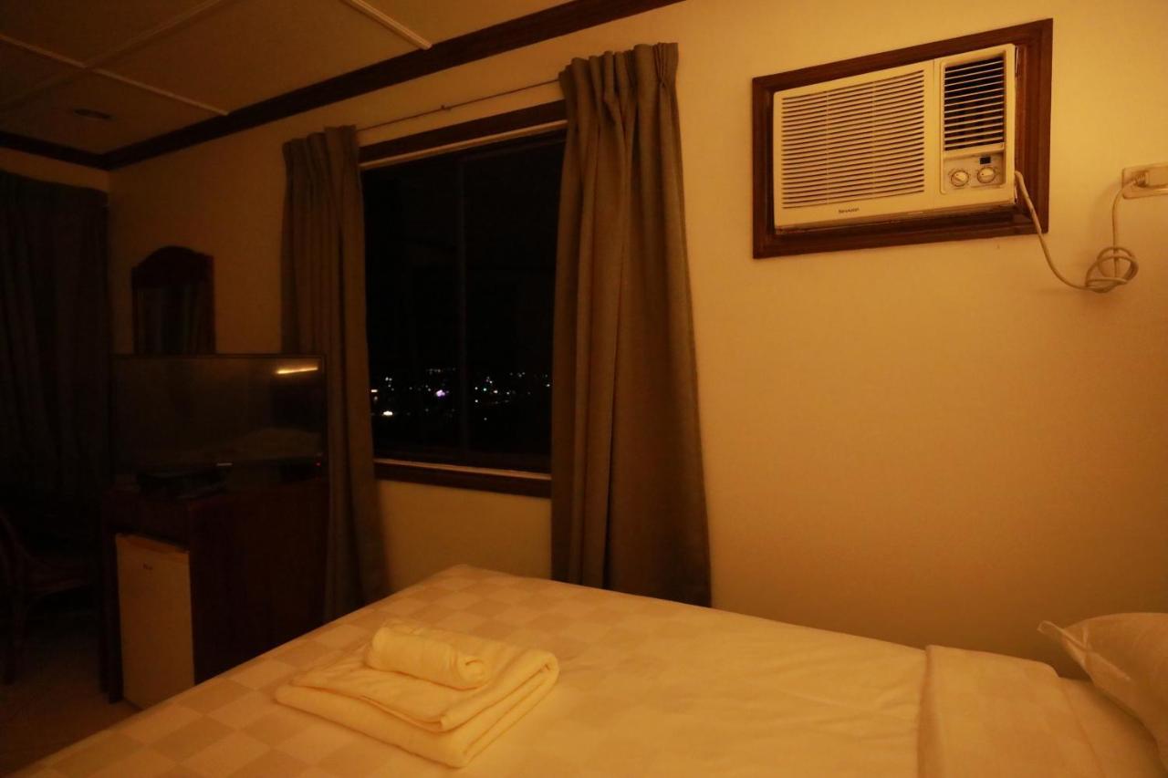 Bohol Plaza Mountain Resort And Restaurant 다우이스 외부 사진